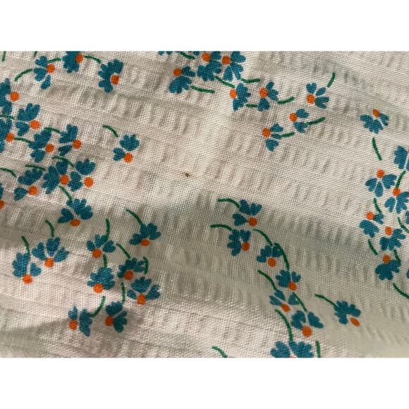 White Cotton Top with floral pattern - Picture 4 of 9